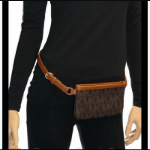 Michael Kors Handbags - Genuine Michael Kors Belted bag🔴